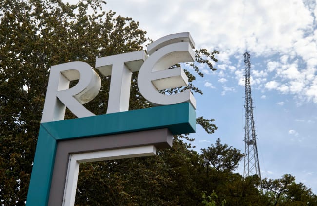 RTÉ admits it was a 'mistake' to edit out Palestinian flag necklace ...