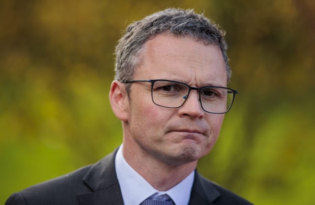 Minister for Communications Patrick O'Donovan was the subject of anonymous comments made by an unnamed Fine Gael colleague.